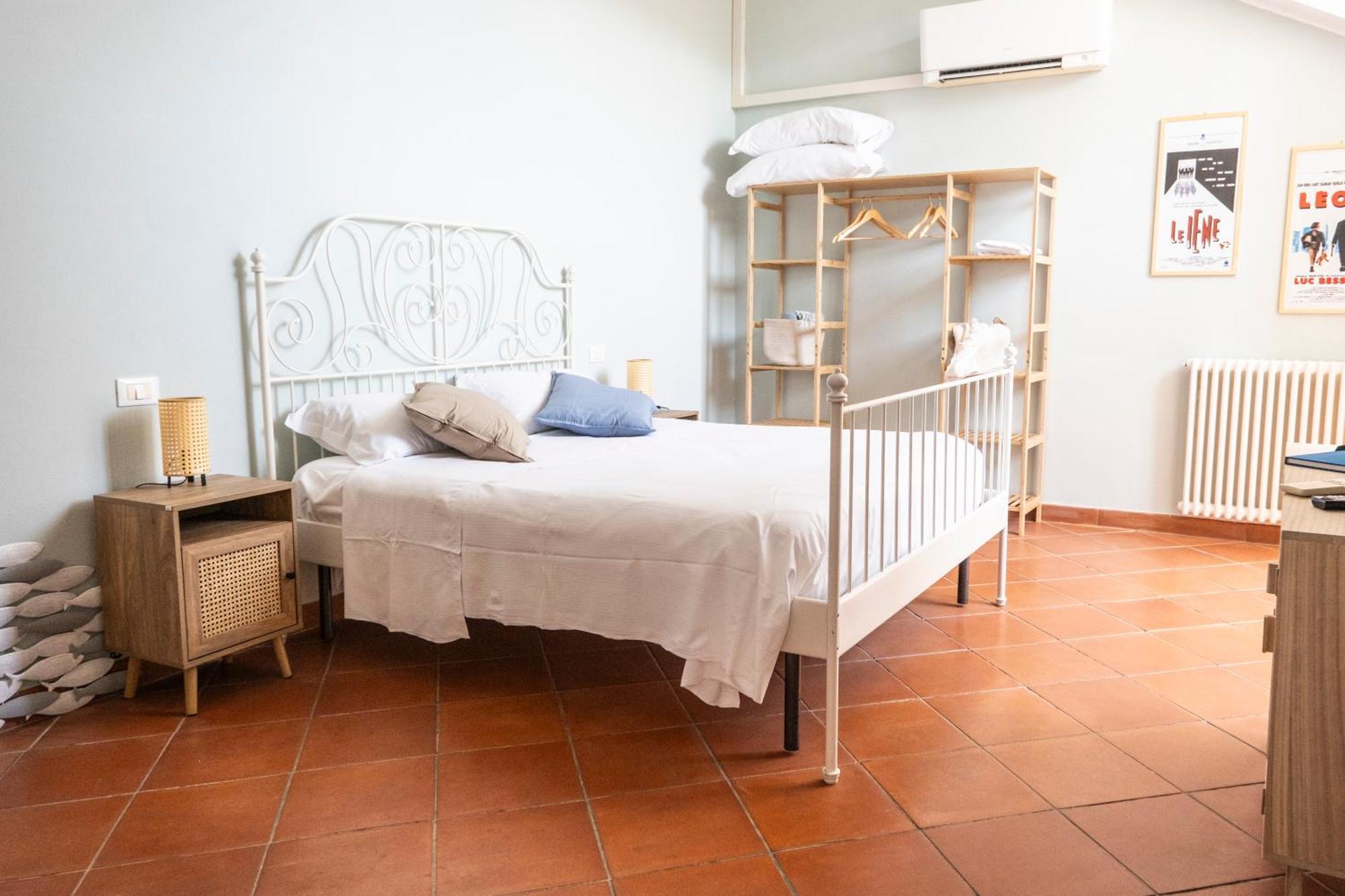 Palazzo Oddo Rental Rooms 알벤가 외부 사진